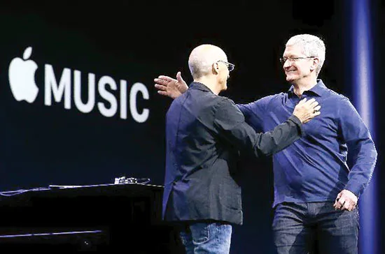 Cuộc đối đầu hai “đại gia” âm nhạc trực tuyến