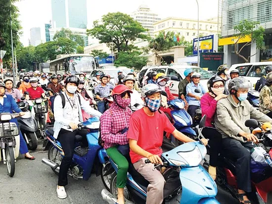 Cần biểu quyết kiến nghị bỏ thu phí xe máy