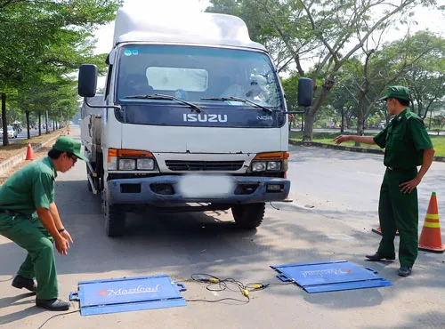 Bộ trưởng gỡ vướng cho doanh nghiệp