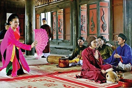 Drama: Tieng Trong Cheo 2015 tour will present famous extracts from classic cheo plays such as Quan Am Thi Kinh. — Photo sankhau.com.vn