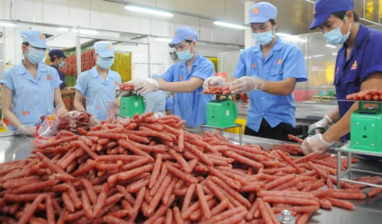 Tăng liên kết đầu tư, ổn định sản xuất