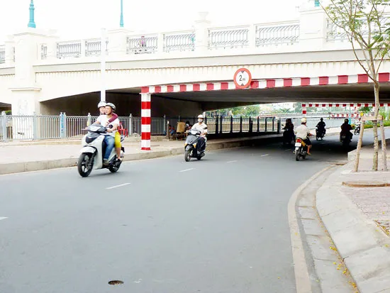 Giao thông nội thành đã thoáng hơn