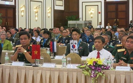 Viet Nam's military medical teams are preparing a field hospital as part of the country's participation in UN peacekeeping missions. — Photo laodong.com.vn