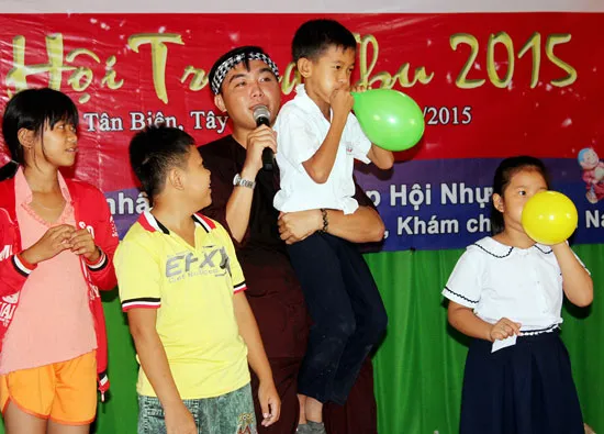 Trung thu yêu thương ảnh 3