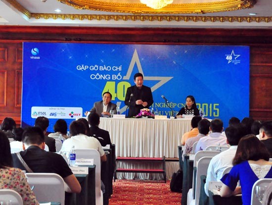 40 Vietnam's leading IT firms were announced at a ceremony in Hanoi on October 12 (Photo: SGGP)