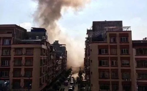 Nổ bom hàng loạt tại Trung Quốc