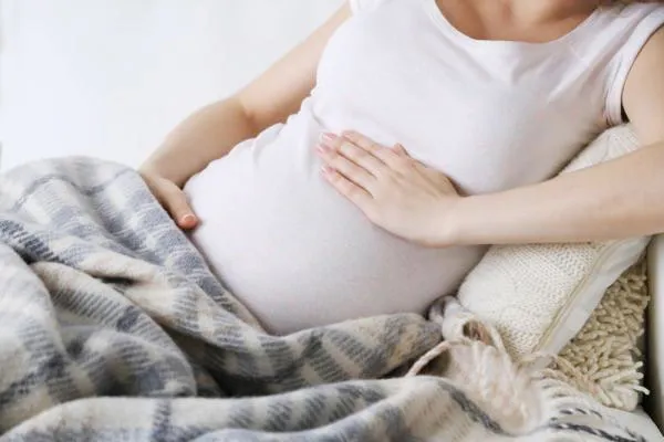 Anh chấp thuận 10 ca ghép tử cung đầu tiên