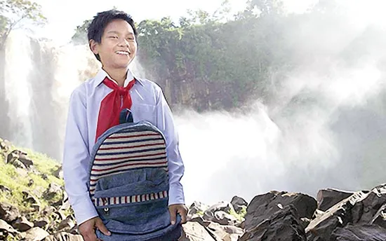 Hơn 26 tỷ đồng học bổng tiếp tục đến với học sinh nghèo hiếu học ảnh 3