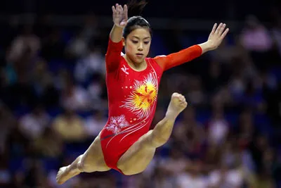 Nữ hoàng TDDC Phan Thị Hà Thanh - Ngổn ngang trăm mối tơ lòng ảnh 1