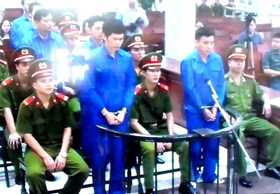 Sáu cựu quan chức đường sắt bị đề nghị phạt từ 6 - 13 năm tù