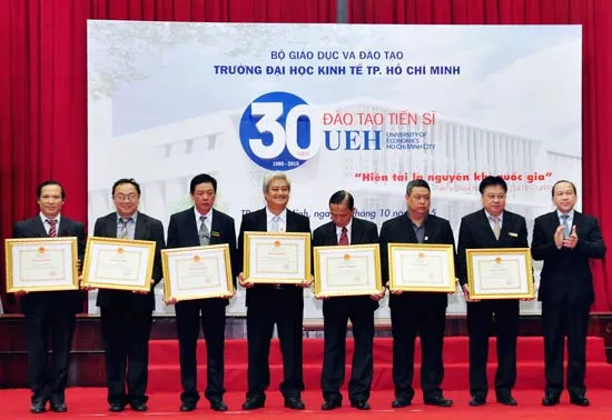 Nâng cao chất lượng đào tạo tiến sĩ