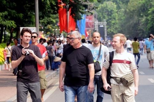 The country welcomes 732,740 visitors in November