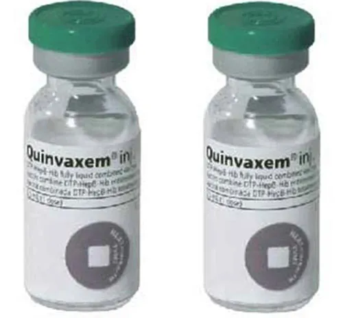 Liên tiếp phản ứng sau tiêm vaccine "5 trong 1" Quinvaxem: Còn lâu mới có vaccine dịch vụ!?