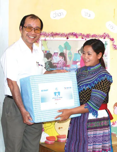 Thiên Long biết ơn các thầy cô giáo