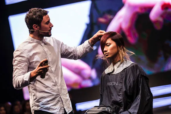 Davines Hair Show 2015 - Gìn giữ vẻ đẹp quá khứ đến tương lai ảnh 4