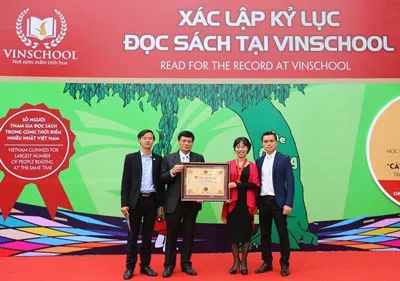 10.000 học sinh Vinschool cùng đọc sách  - lập kỷ lục Guinness Việt Nam ảnh 4