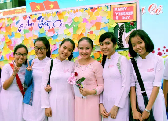 Cô hiệu trưởng năng động và dễ mến