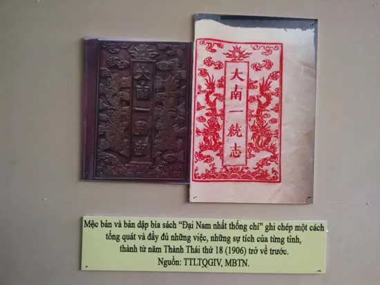 Triển lãm hơn 100 tư liệu quý từ Châu bản, Mộc bản triều Nguyễn