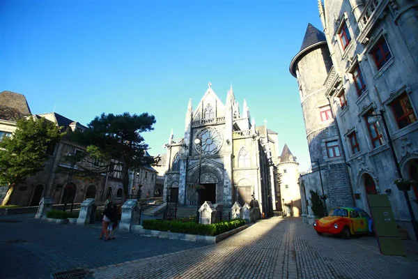 BÀ NÀ HILLS ƯU ĐÃI HẤP DẪN TOUR MÙA ĐÔNG CHÂU ÂU ảnh 4