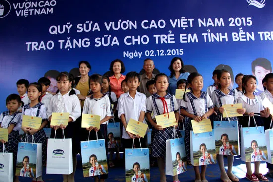 Vinamilk thực hiện trách nhiệm của doanh nghiệp với cộng đồng