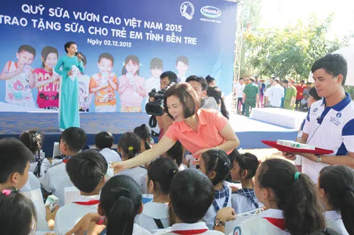 Vinamilk chung tay vì cộng đồng