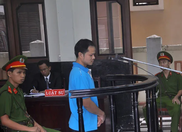 Vụ đổi chai nước ngọt có ruồi: Võ Văn Minh bị đề nghị 12-13 năm tù