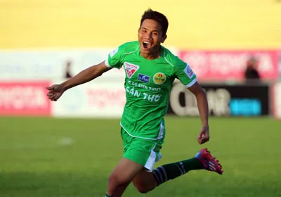 Tốp 5 chân sút hiệu quả nhất Đông Nam Á năm 2015 - “Quà” cho Văn Thắng và Xuân Nam ảnh 1