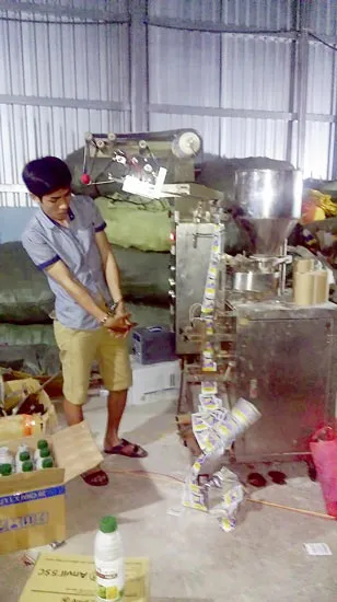 Phát hiện đường dây sản xuất thuốc trừ sâu giả