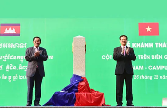 Khánh thành cột mốc 30 Việt Nam - Campuchia