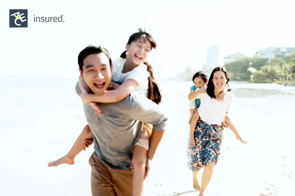 Công ty  TNHH Bảo hiểm ACE nhận giải thương hiệu bảo hiểm được yêu thích nhất 2015