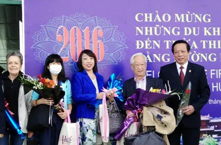 Thừa Thiên – Huế đón chuyến bay “xông đất” năm mới 2016