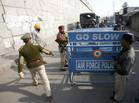 An ninh Ấn Độ bị đe dọa