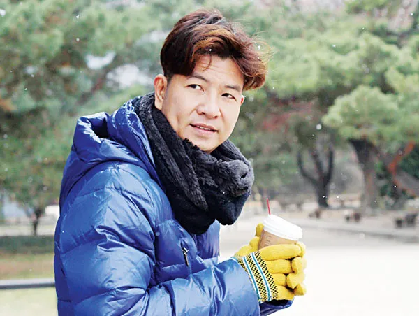 Đạo diễn Ngọc Hùng: Sân khấu là ngôi nhà để trở về