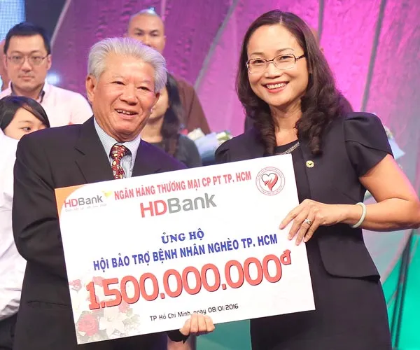 Gần 670 tỷ đồng giúp người nghèo