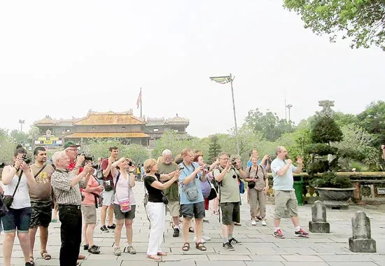 Hồi sinh di sản Huế