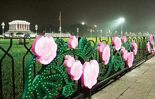 Hà Nội đón chào Đại hội XII của Đảng