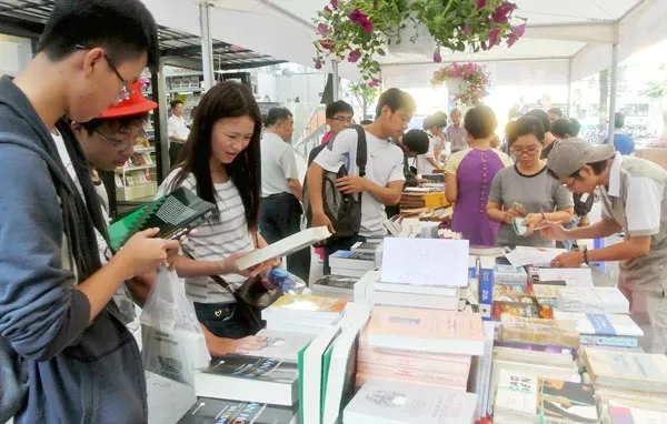 Sách Việt 2016 - Bạn đọc chờ sự thay đổi