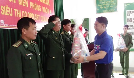 Siêu thị Co.opmart kết nghĩa với lực lượng bảo vệ, chăm sóc khu mộ Đại tướng Võ Nguyên Giáp