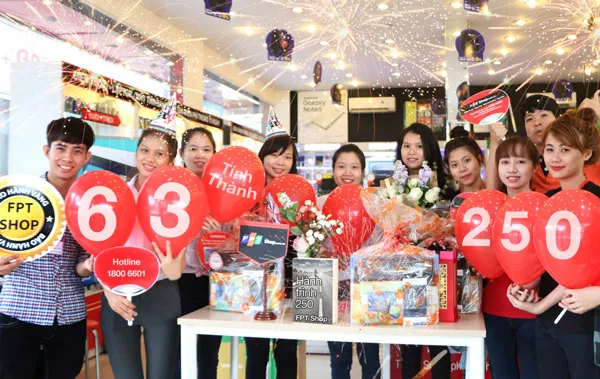 Lợi nhuận trước thuế của FPT Shop tăng 350%