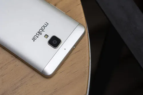 Prime X Grand, dễ cầm và cũng dễ mua