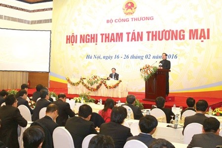Attendees listen to a speech given by PM Nguyen Tan Dung at the trade counsellors conference yesterday. (Photo: VNA/VNS)