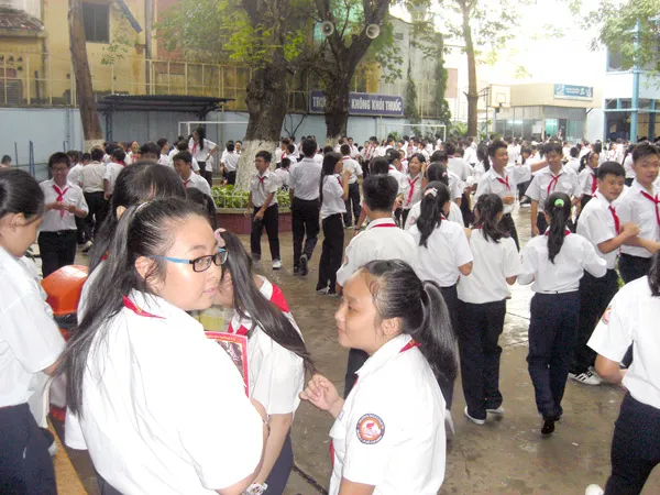 Bị trù dập vì không học thêm