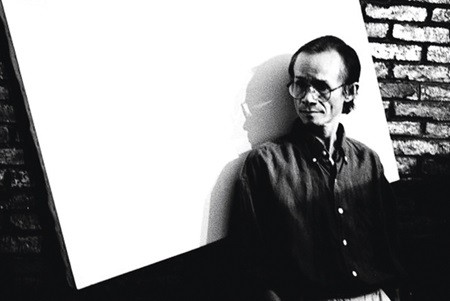 Man behind the music: A photo of composer Trinh Cong Son taken by Duong Minh Long.