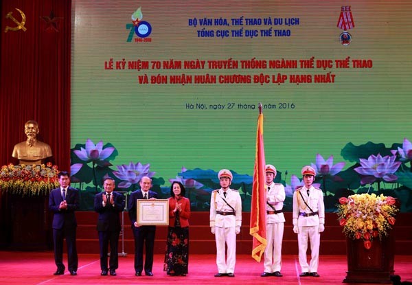 Sports Industry celebrates 70th anniversary of Vietnam Sports Day. (Photo: SGGP)
