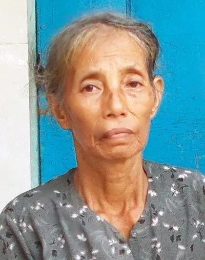 Mẹ đau yếu nuôi 3 con bị bệnh hiểm nghèo