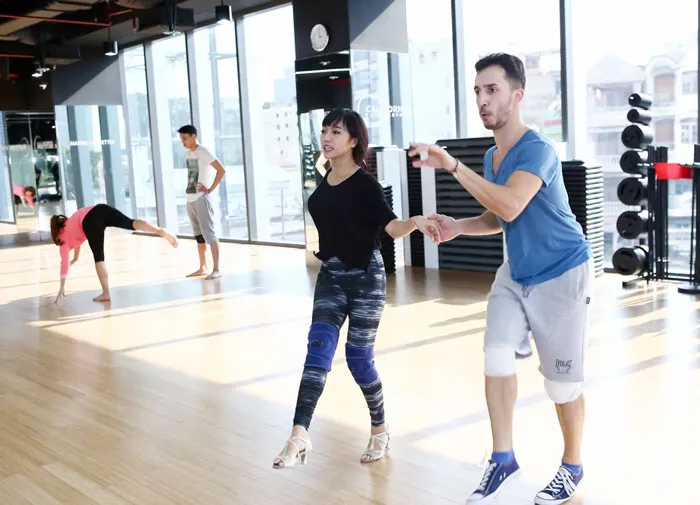 Đội Chí Anh và Khánh Thy sẵn sàng “ra quân” Bước nhảy hoàn vũ