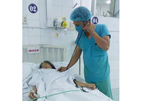 Cần Thơ: Phẫu thuật thành công thai 29 tuần trên nhau cài răng lược