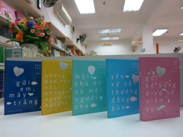 Anh Chánh Văn ra mắt sách ngày Cá tháng tư