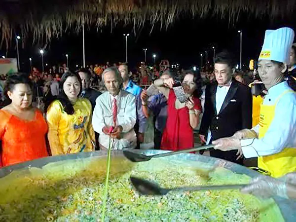 Chuyện kỷ lục, danh cũng ba bảy đường danh