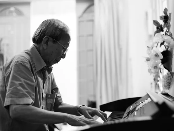 Nhạc sĩ Nguyễn Ánh 9 qua đời ở tuổi 76